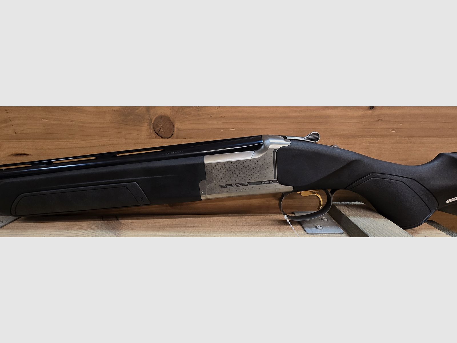 Browning B525 Composite ADJ over-and-under shotgun caliber 12/76 - 76 cm barrel length