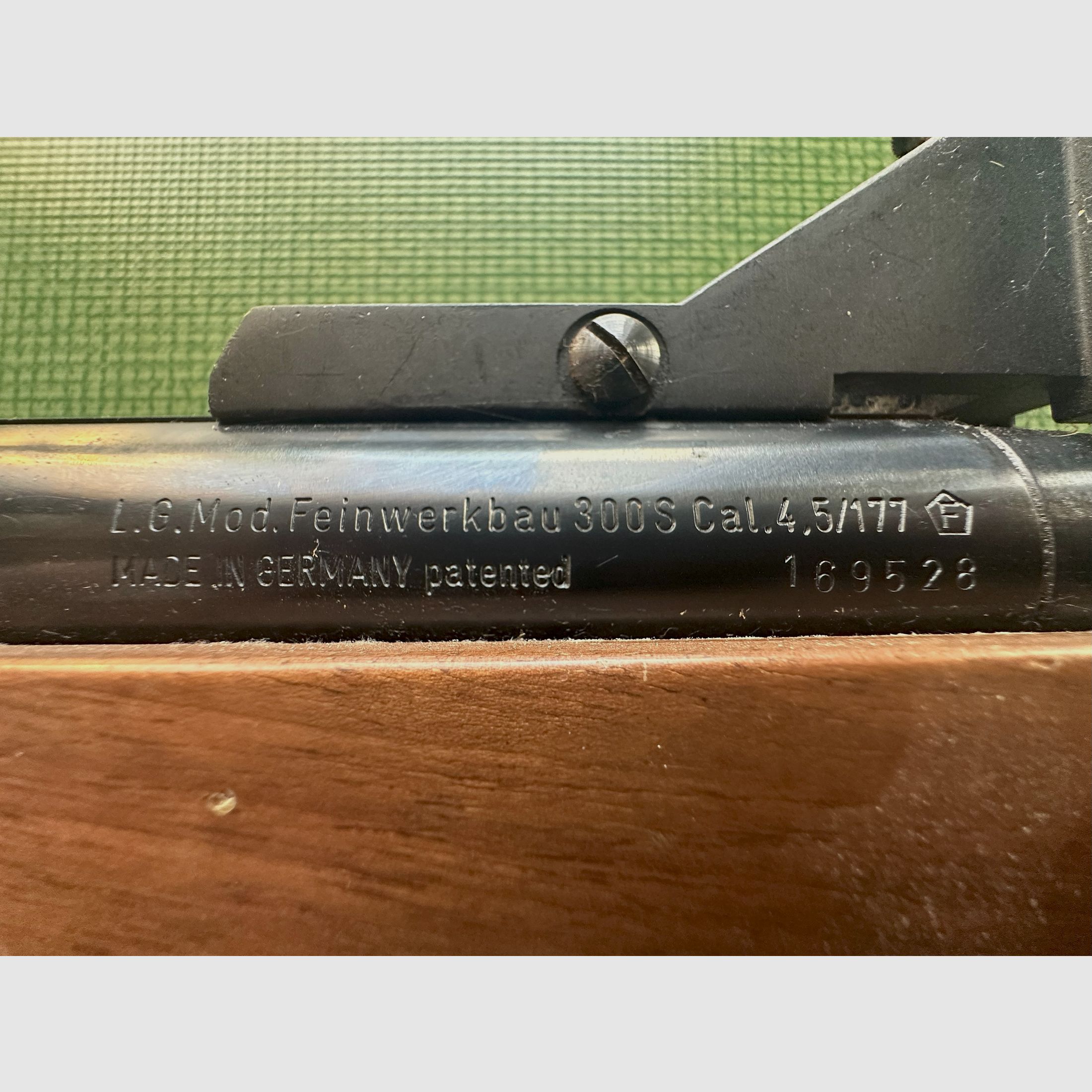 Feinwerkbau 300S destra
