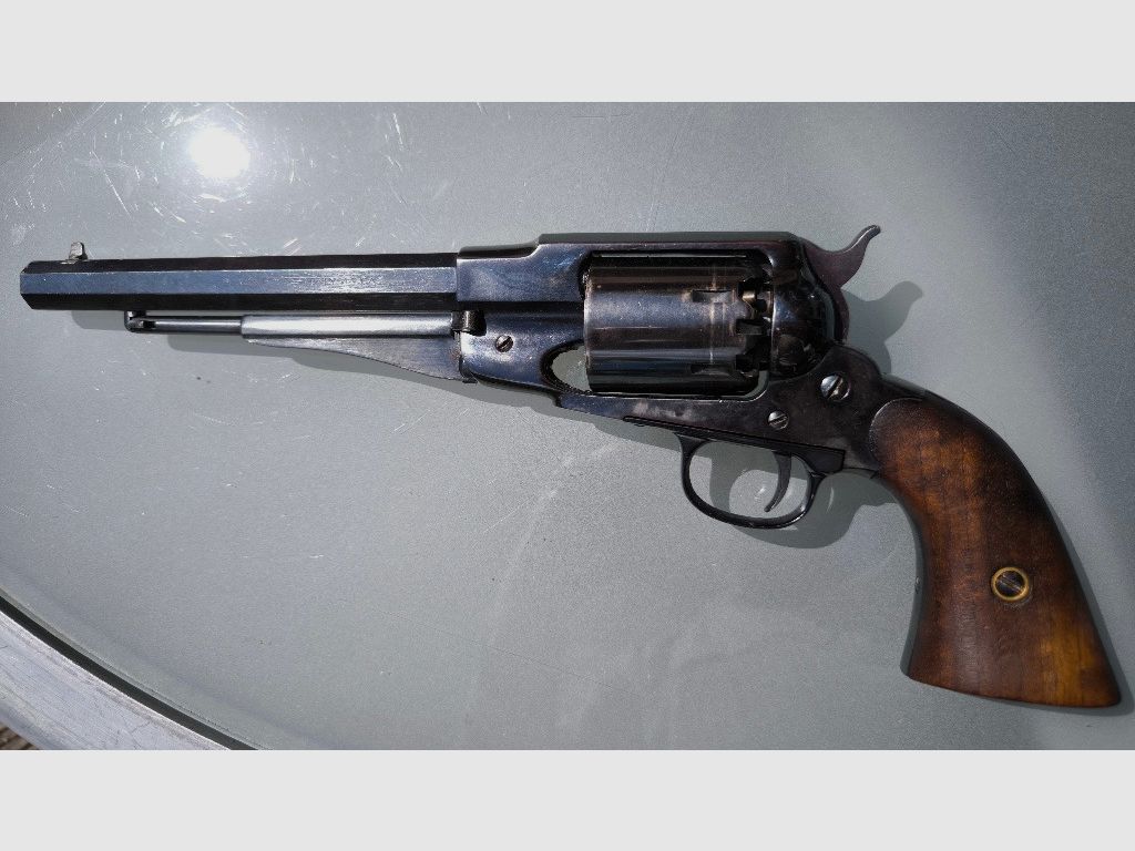 Pietta 1858 Remington New Modell Army Revólver de Percusión - .44 Calibre de Pólvora Negra
