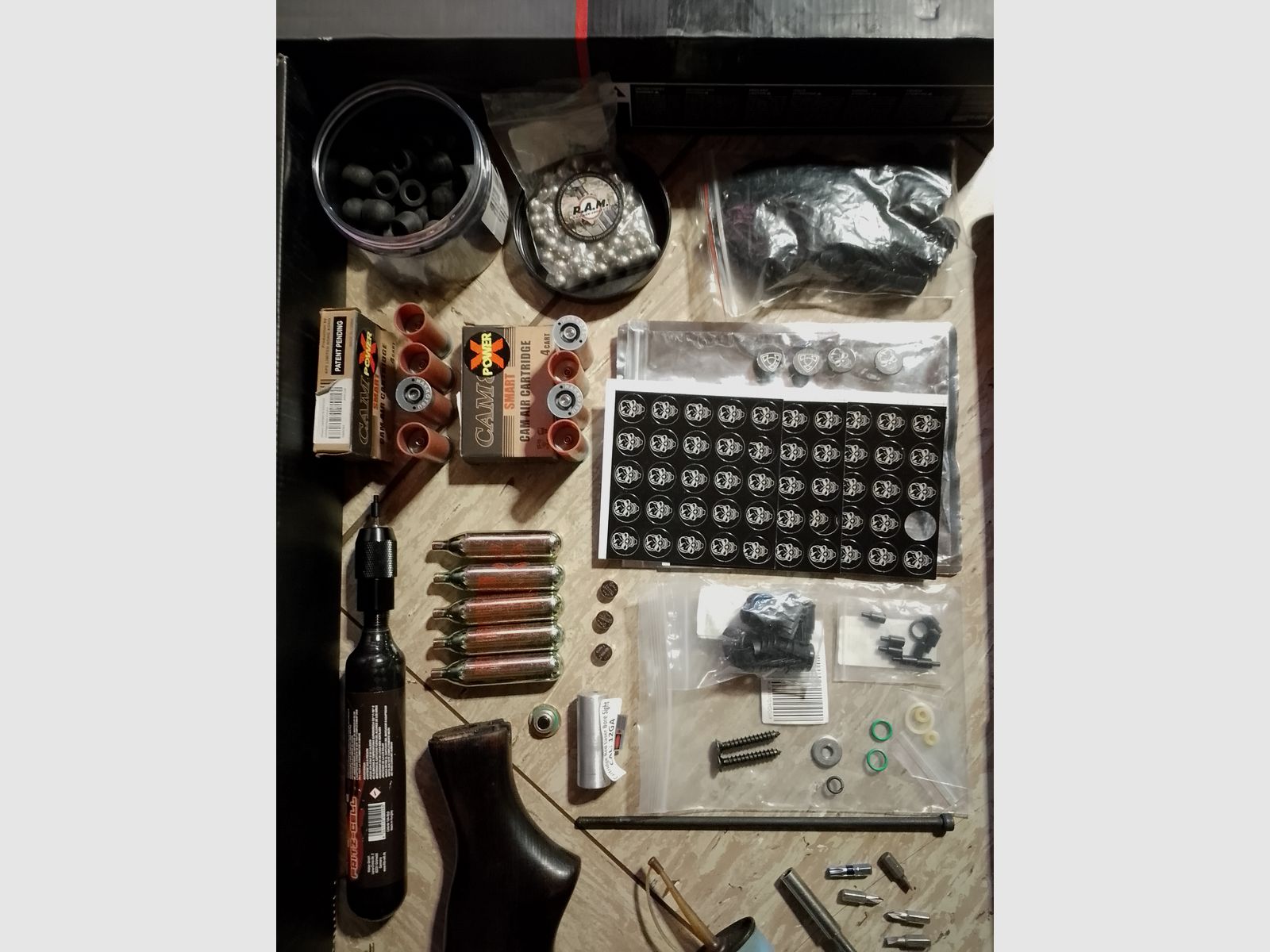 A.p.s. Cam870 Ram MK3 Shotgun .68 mit viel Zubehör X-power Shells usw