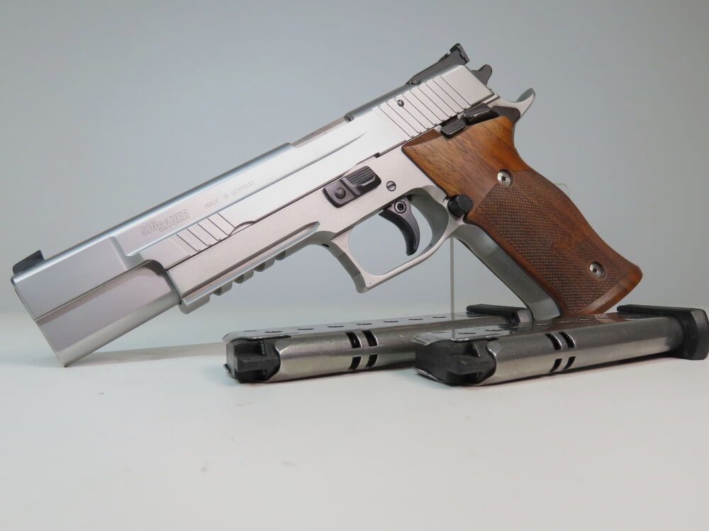 SIG Sauer P220 X-Six !