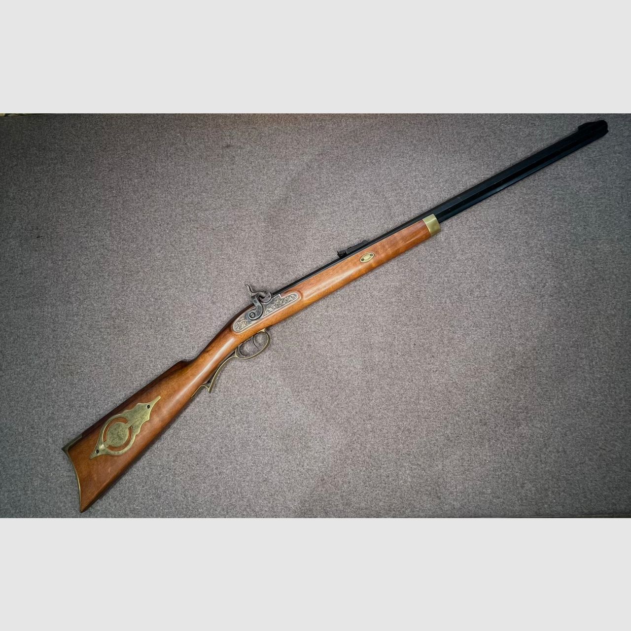 Euroarms of America Rifle de avancarga Cal 45