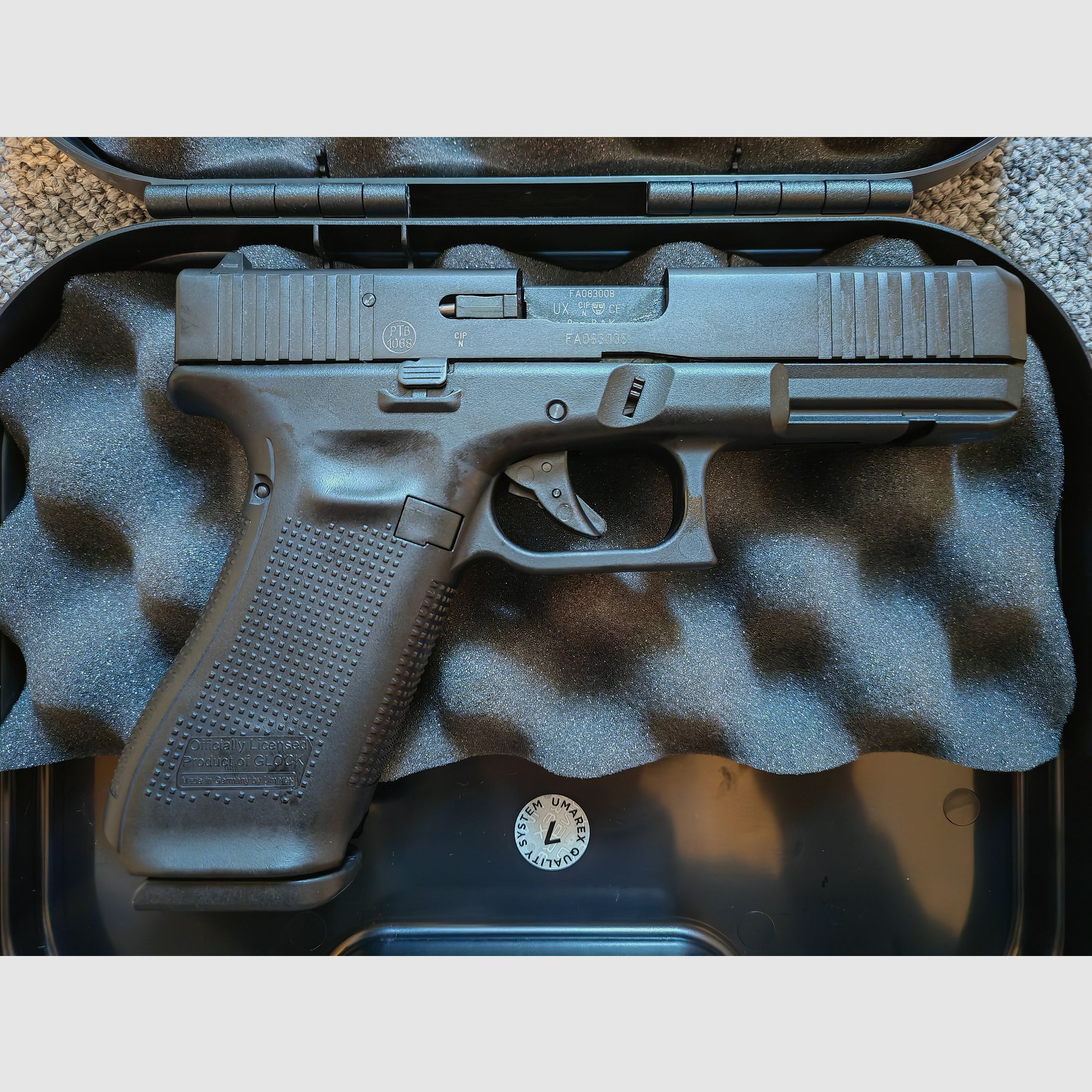 GLOCK 17 Gen 5 SV | 9mm P.A.K. Schreckschuss | PtB: 1068 | NEU & OVP