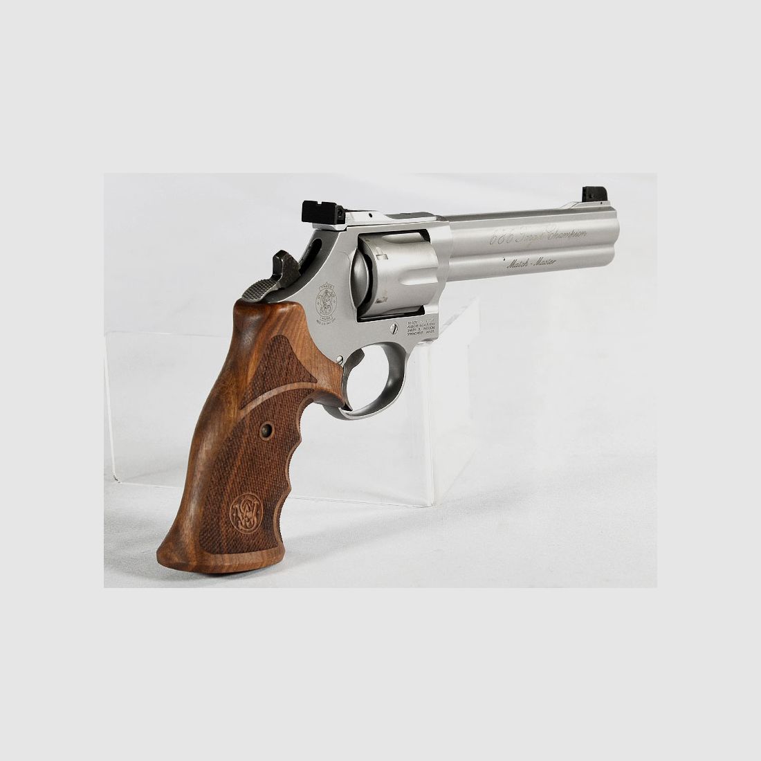 Smith & Wesson 686 Target Champion Match Master