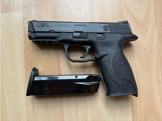 Smith&Wesson MP40