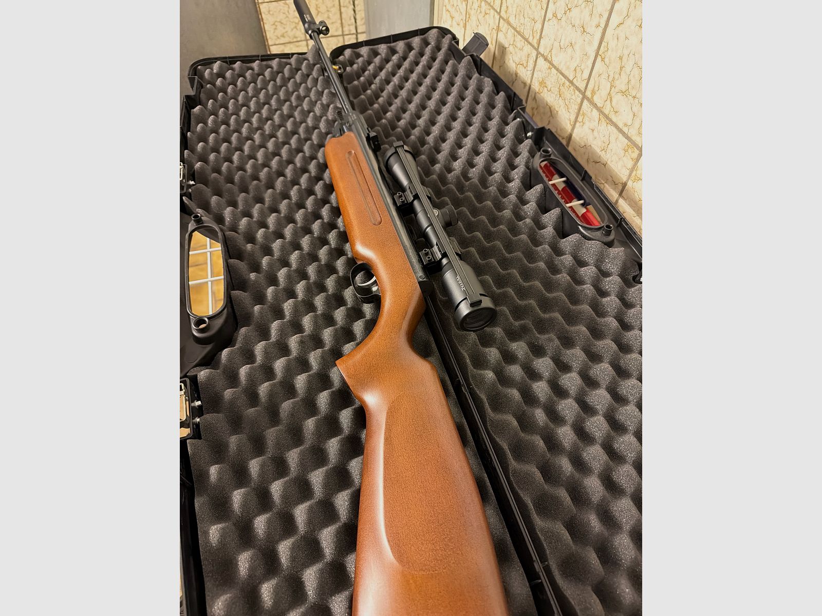 Weihrauch air rifle HW 35