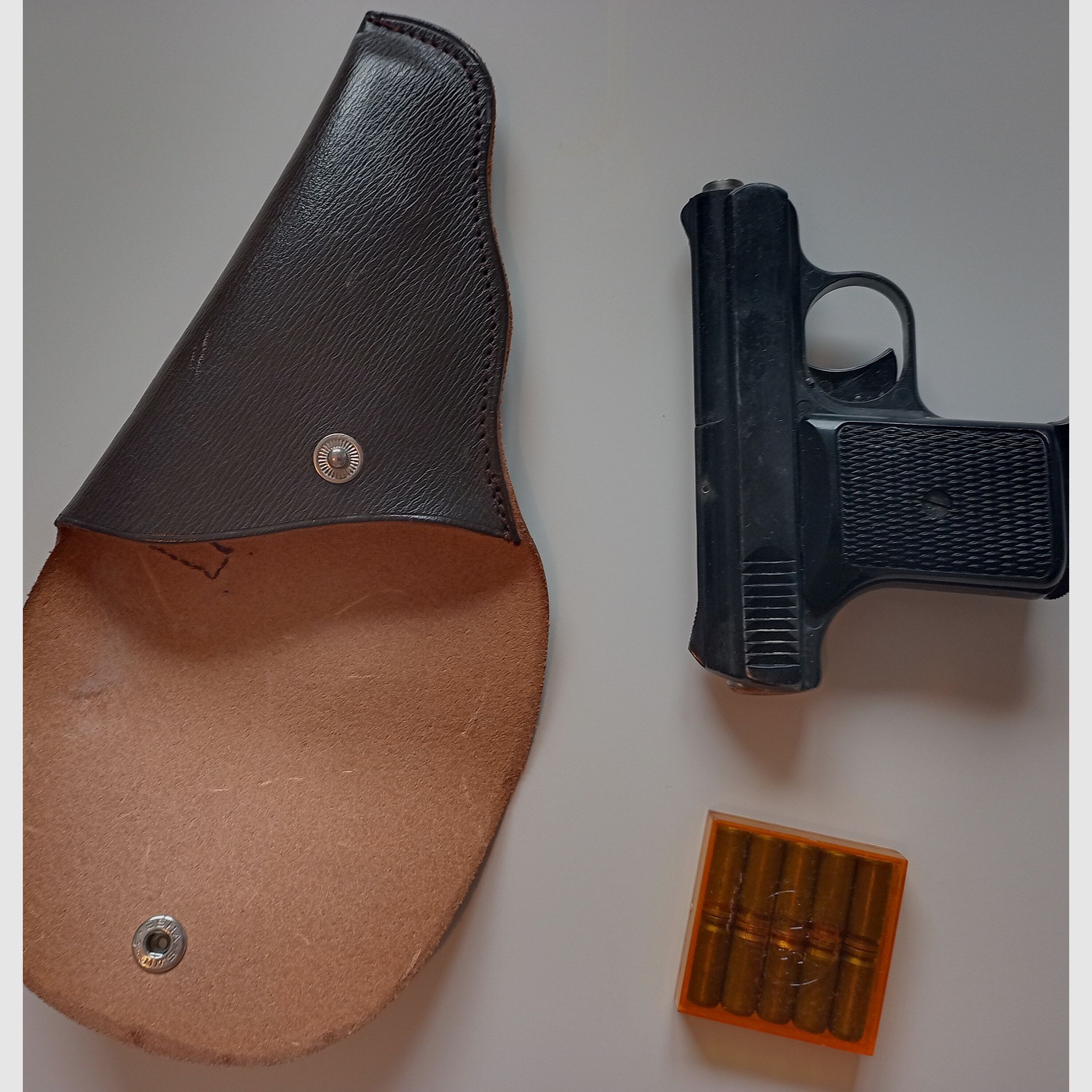 Pocket pistol SM model 110, signal/blank/gas, ejection at the front