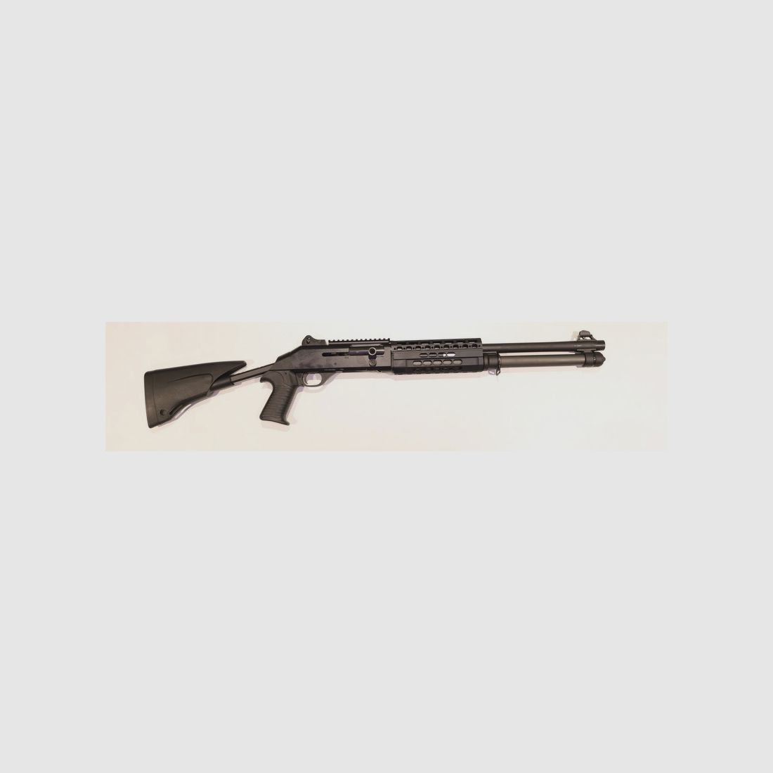 ab 92,18 EUR / Monat -- Benelli M4 T Pro Black Super 90 TS A1 LL: 47 12/76 *ab 0 Finanzierung*