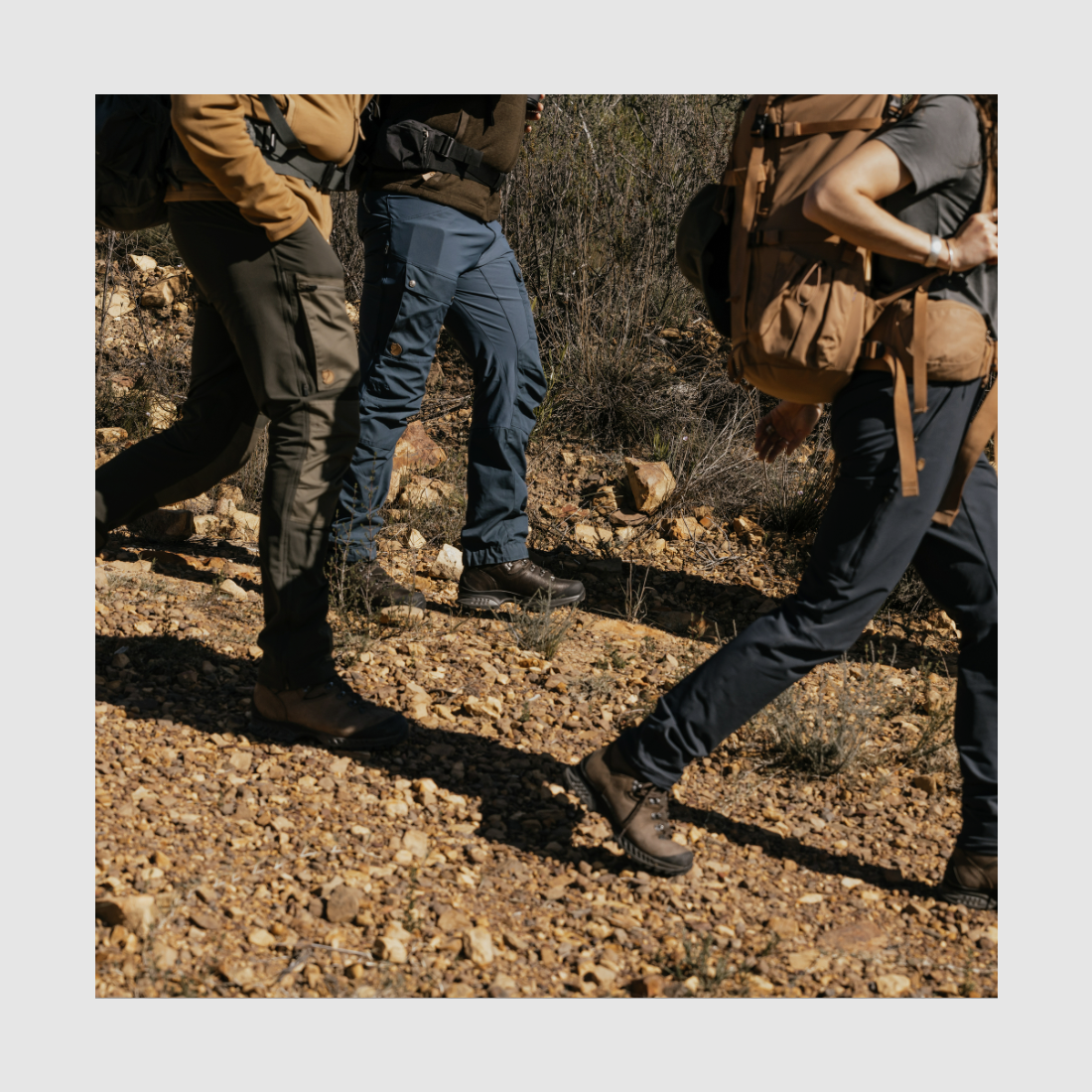 Fjällräven Keb Trousers M i Dark Olive-Dark Grey, billede 5 af 6