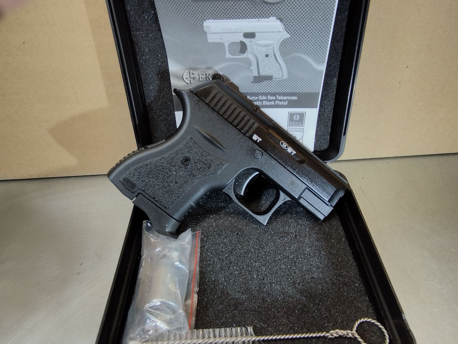 Ekol Botan Schreckschuss Pistole 9mm P.A.K brüniert !!Neuwaffe!!