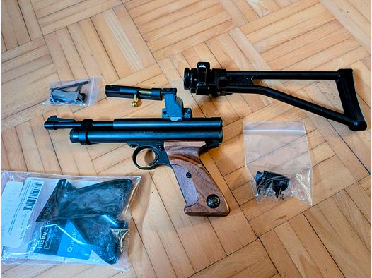 Crossman 2240 incl. Steel breach, shoulder stock and 5-round magazine