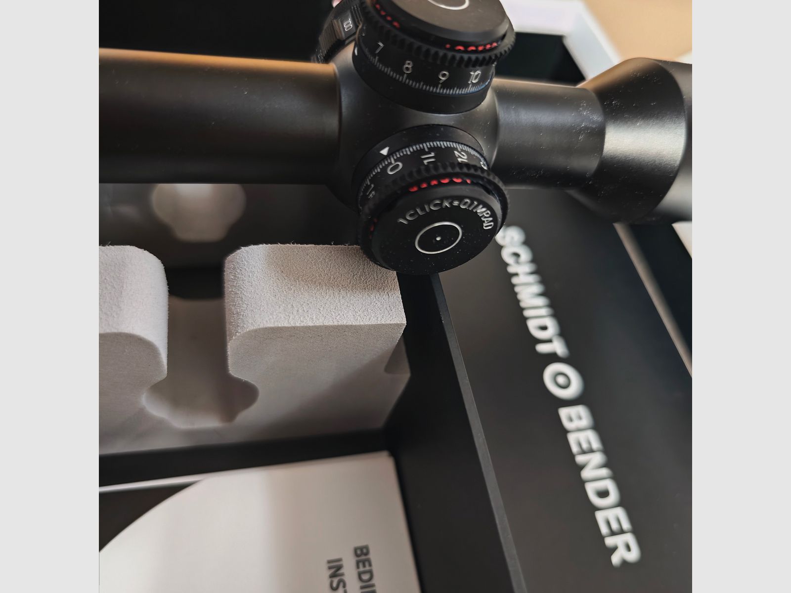 3-18x42 META FFP SBX-S 0,1mrad cw ST LT/ ST ZC LT