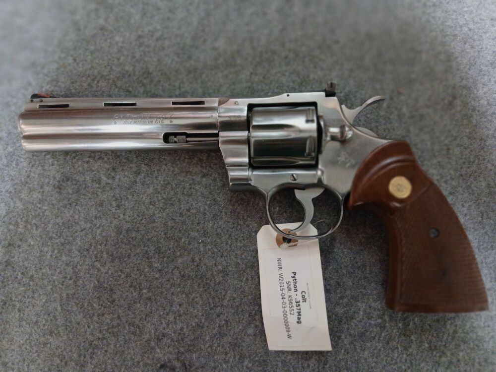 Colt Python, Bild 2 von 4