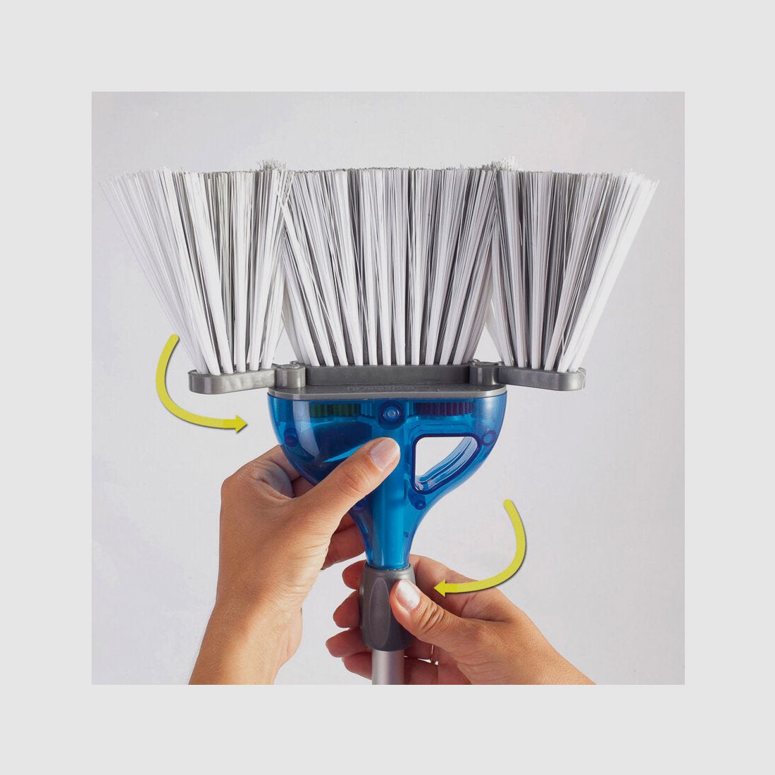 Broom Franky, image 1 of 3