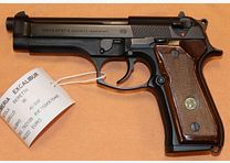 Pistolet Beretta Model 96 Kaliber 40SW