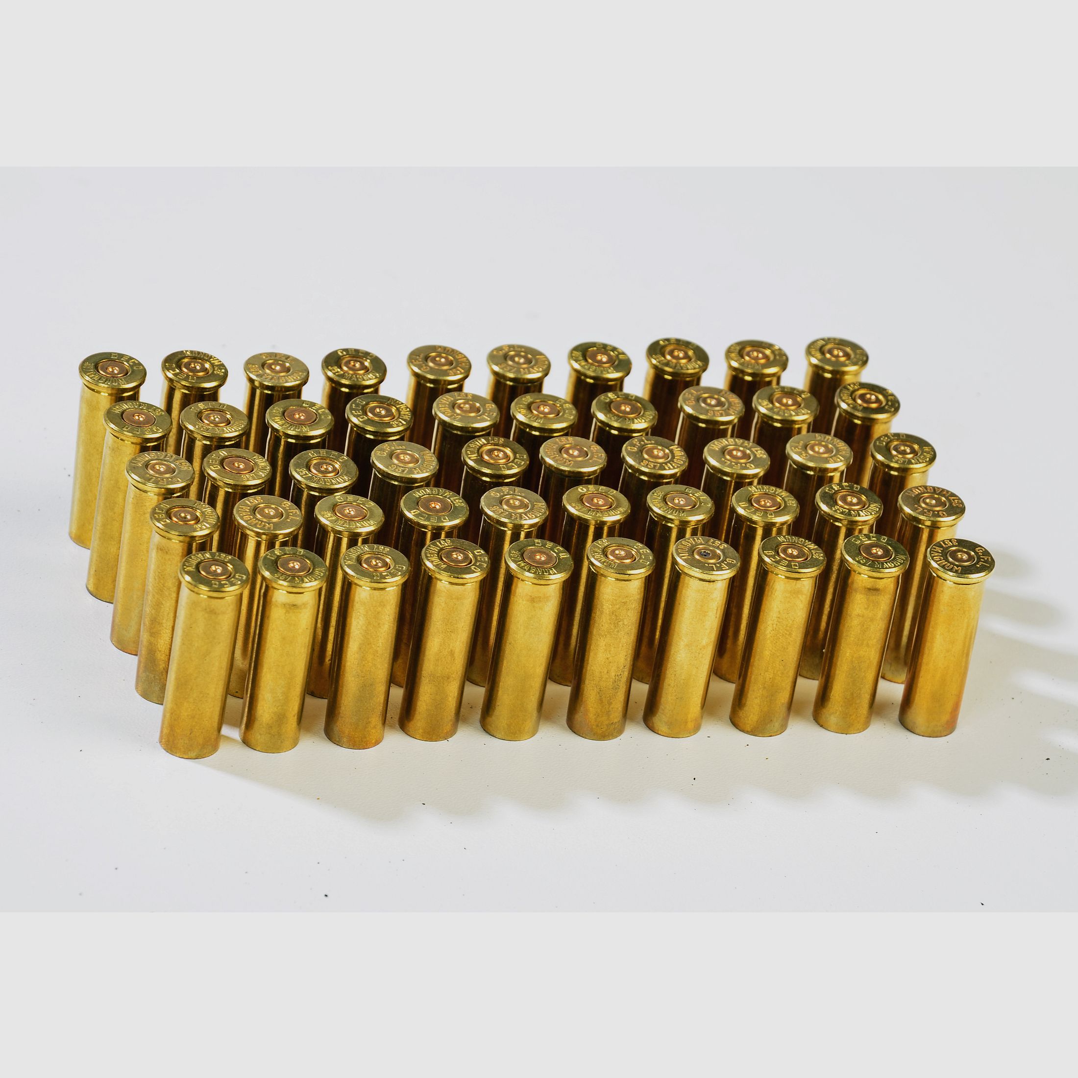 50 Patronenhülsen .357  Magnum