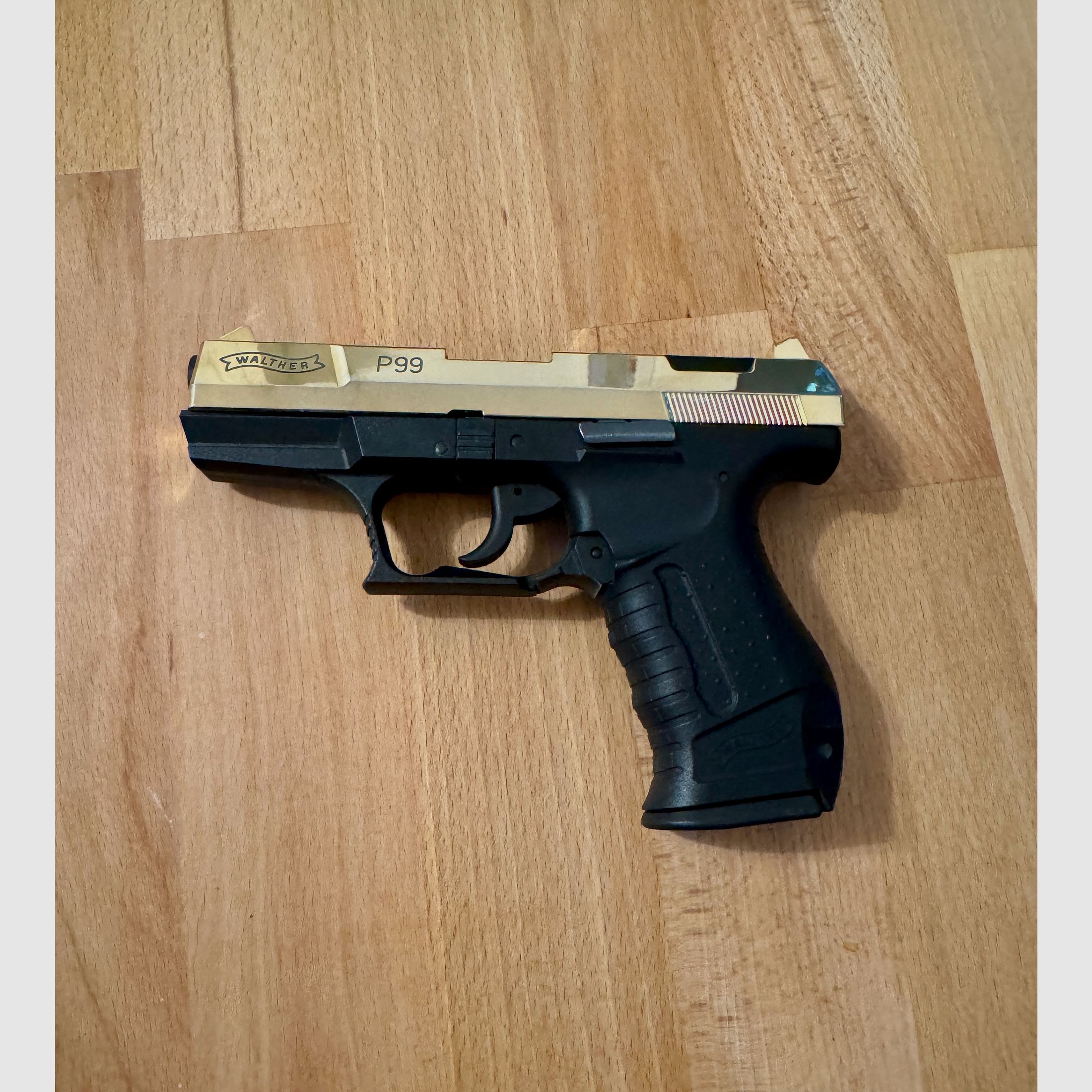 Umarex 312.02.17 P99 Gold Edition 9mm P.A.K. Pyro