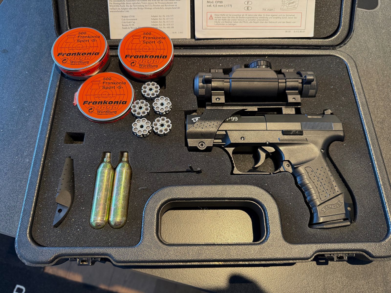 Walther CP99 luchtpistool 4,5mm met Top Point