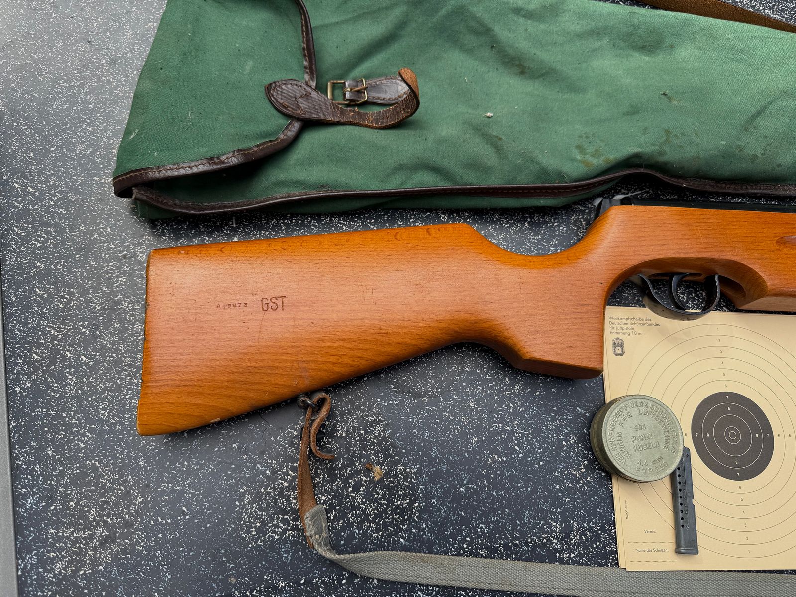 Haenel 310 Sportschaft inkl. Tasche Magazin usw. Luftgewehr DDR