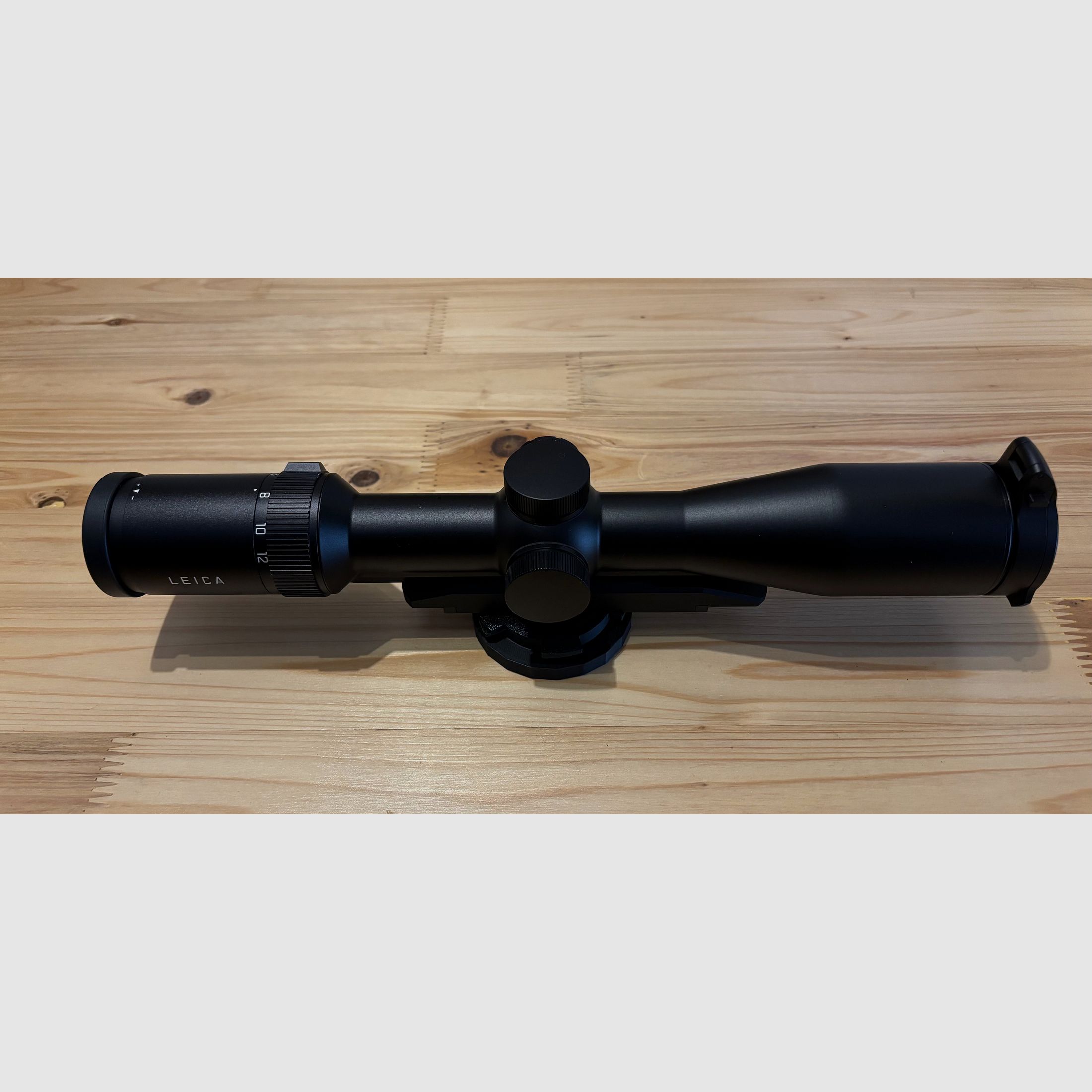 Leica Fortis 6 1,8-12x 42i inkl. Flip Cover