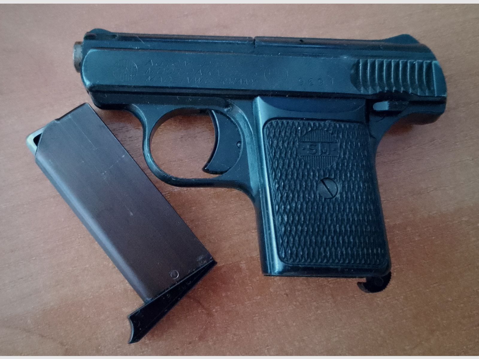 Zeldzame Rhöner SM 110A Kal. 8 mm knal in PTB 45-69 van 1969!