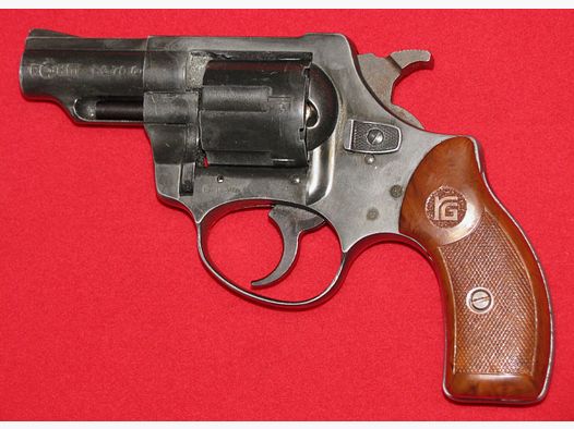 Röhm Schreckschuss - Revolver, ein RÖHM RG 79 mit der PTB 243 / Fehler, Bitte ansehen