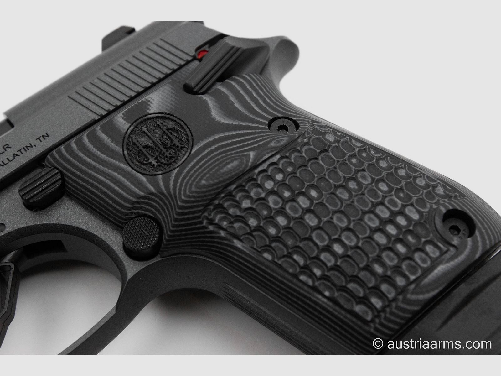 Beretta Mod. 20X Bobcat "You’re on your own" Grey, .22 lr – G10 Grips, image 4 of 6