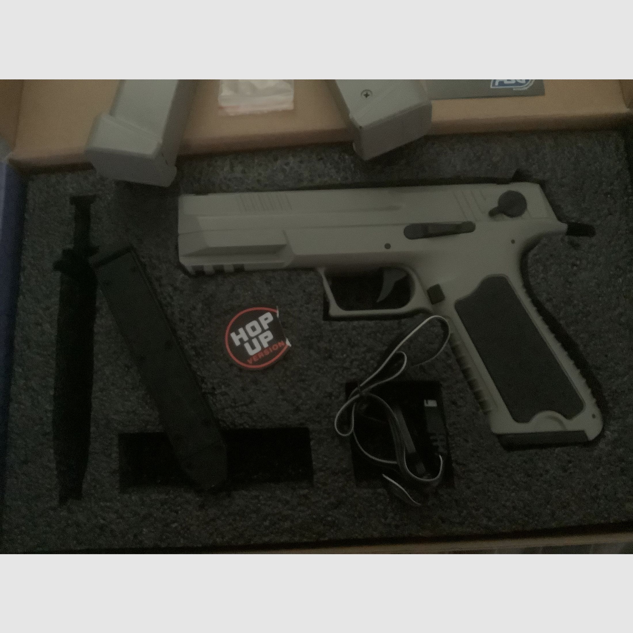 Cyma 127 Mosfed Edition 3 AEP pistol 0.5 joule in grey