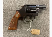 Smith + Wesson 36