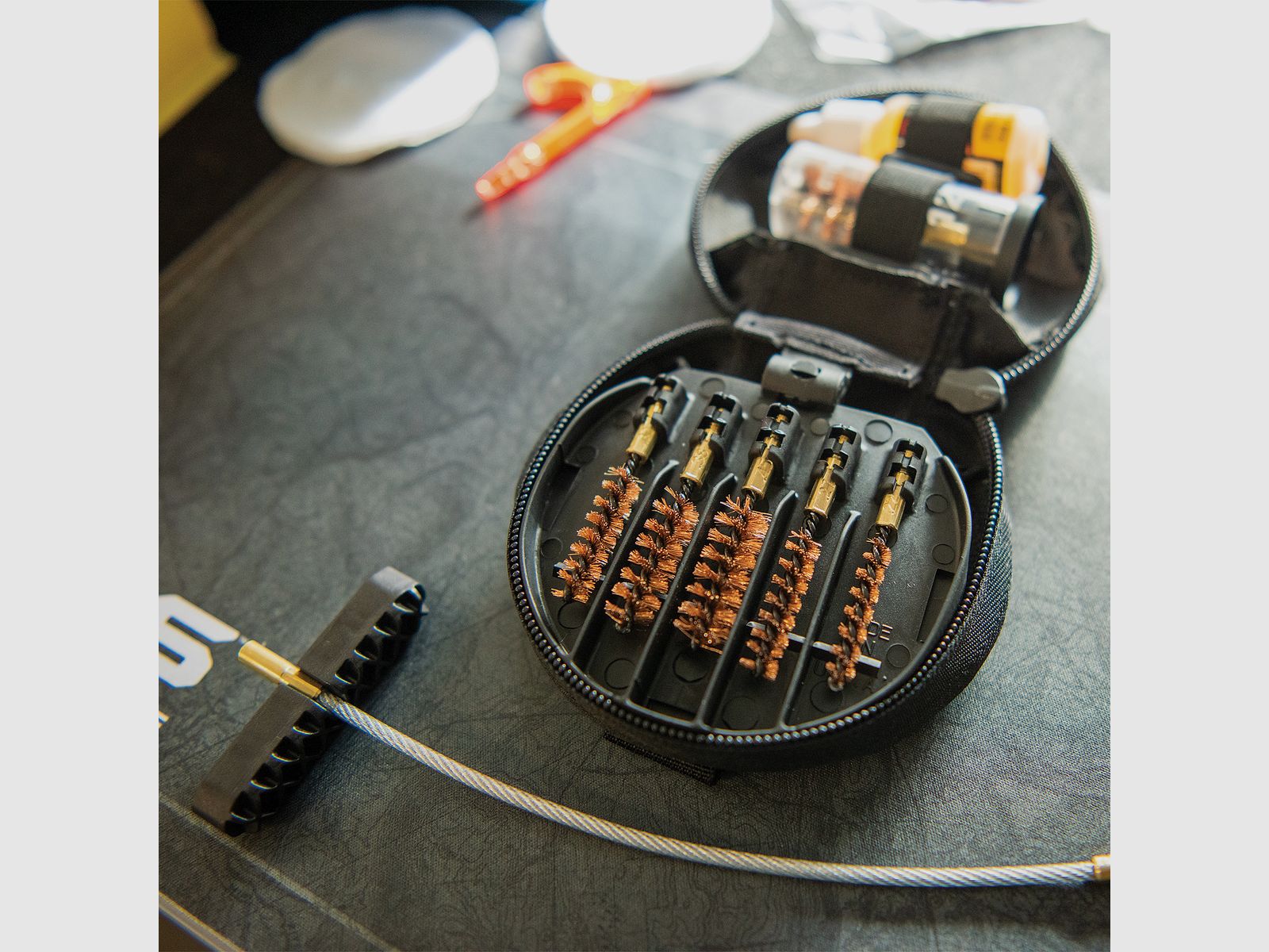 Otis Tactical Zestaw do czyszczenia dla .22/.223, .270, .30/.308/30-06/30-30, .38/9mm, .45 cal, .12 w tym torba