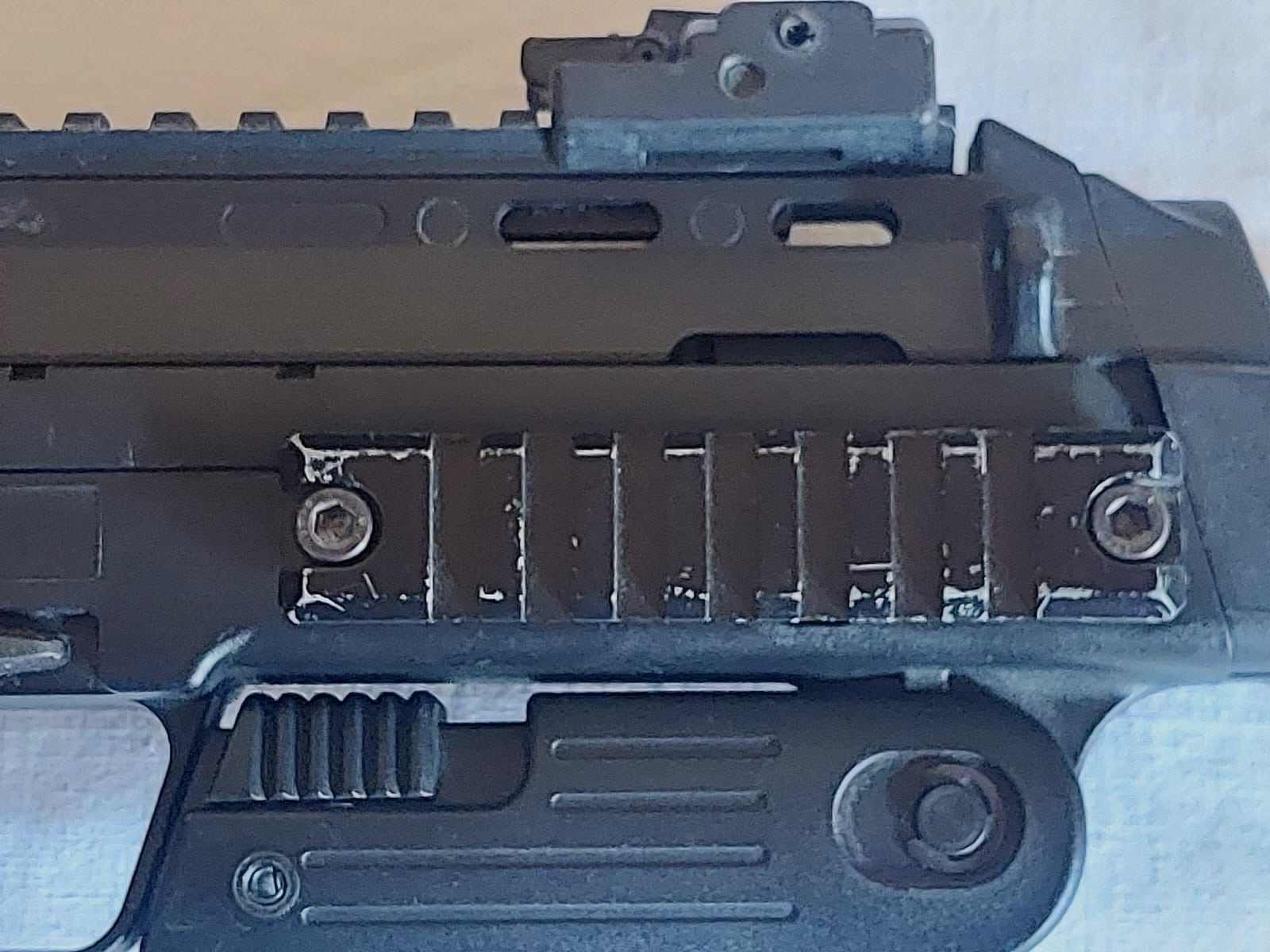 Szyna Picatinny/ Siderails dla Mp7 A1 GBB lub S AEG