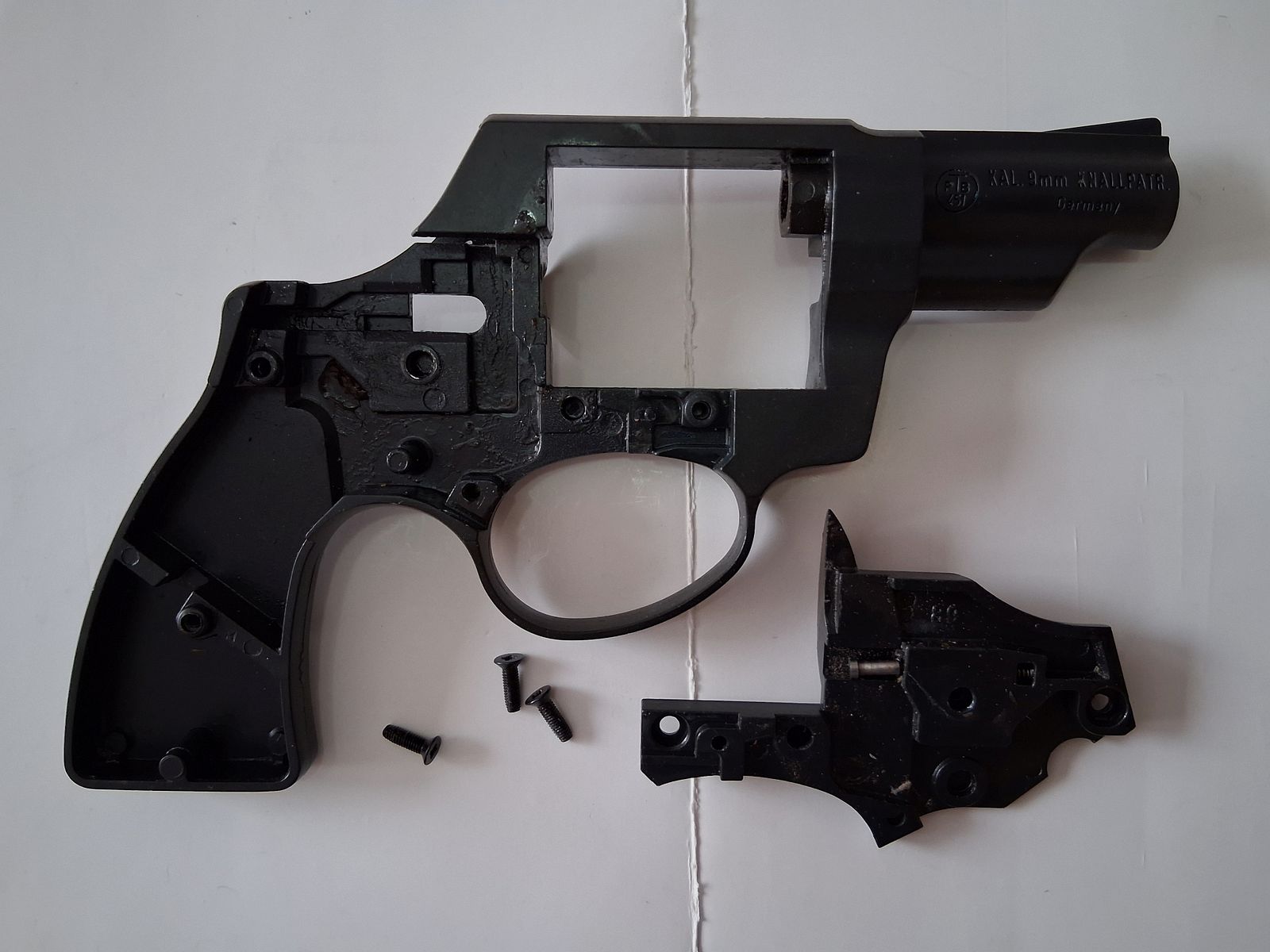 Griffstück plus Original Zubehör für Röhm RG89 (PTB-451)