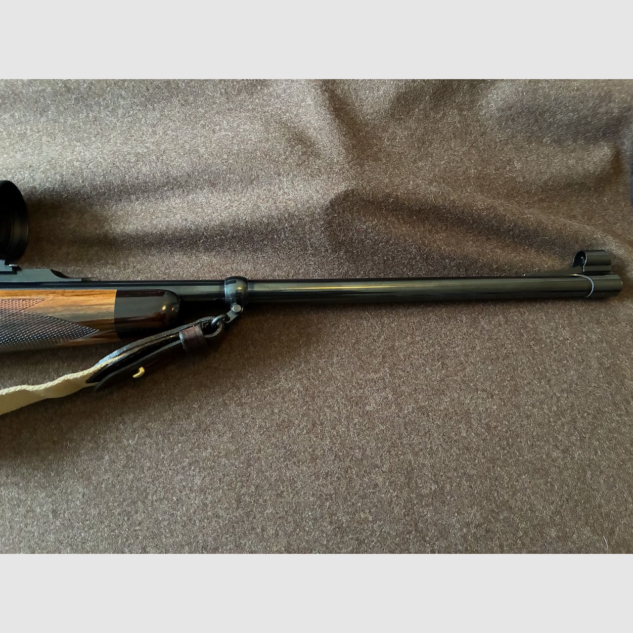 *Like new* Sako L61R AIV Safari in caliber .338 Win. Mag. including Zeiss Diavari ZM 2.5-10x48 T*