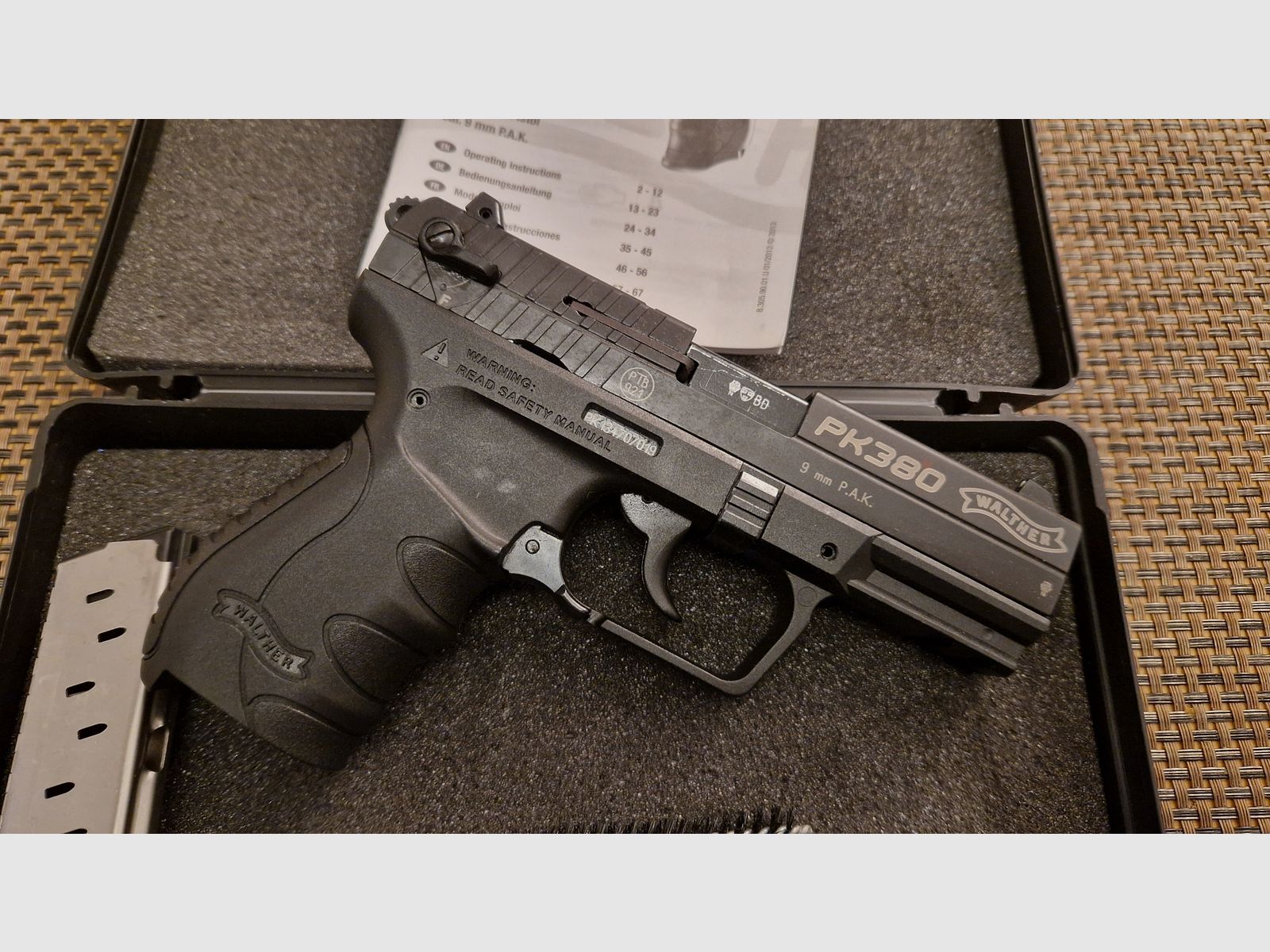 Walther PK380 Schreckschuss Pistool 9 mm P.A.K.