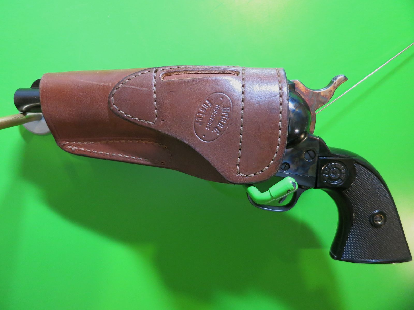 Gürtelholster Revolver,  Leder, 5,5"Revolver, Lederholster für Single Action Revolver Colt SAA Clones
