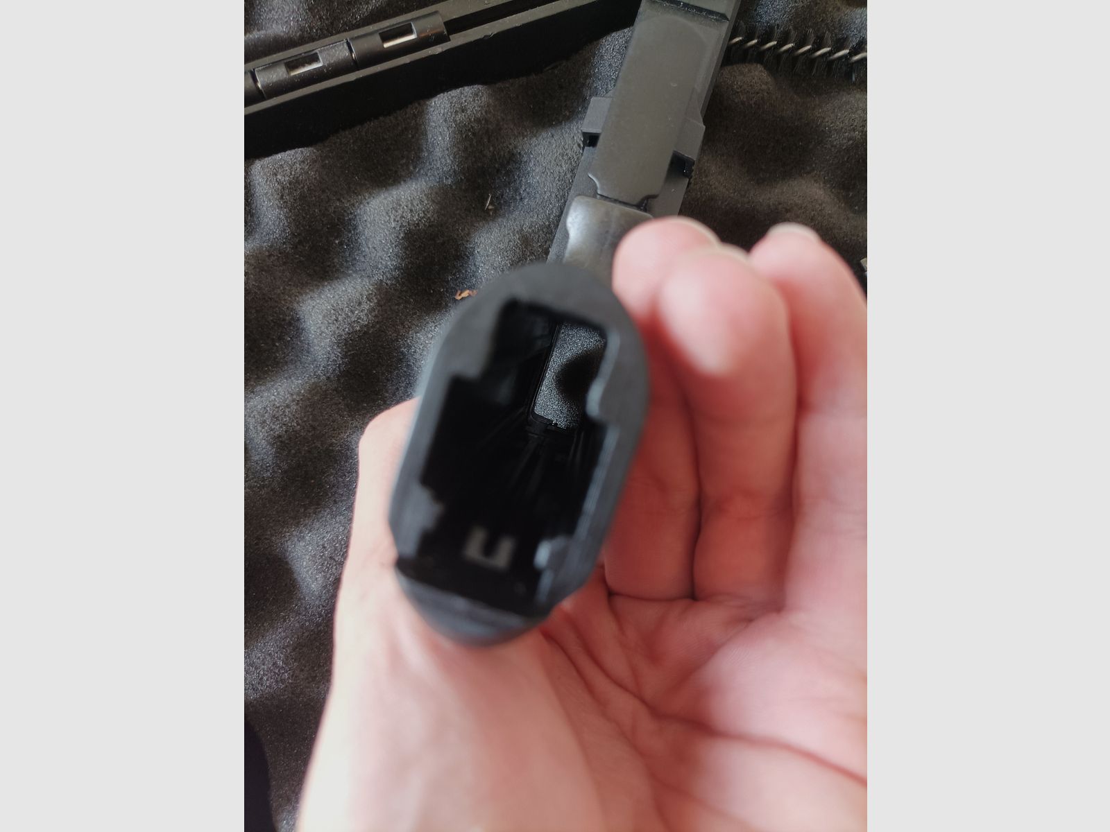 P22 Schreckschuss prêt avec 50 cartouches à blanc