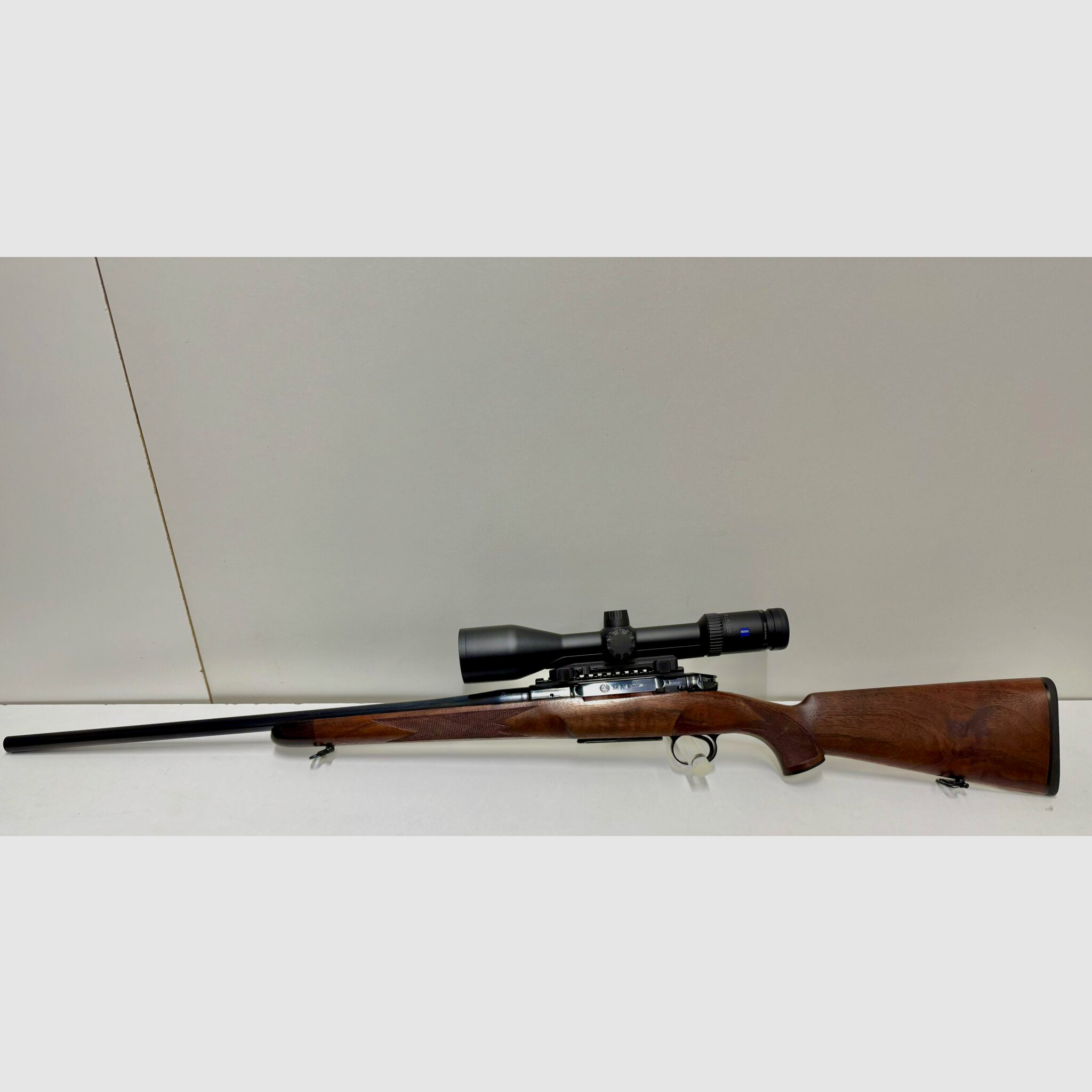 HEYM SR 30 Varmint with Zeiss Conquest V6