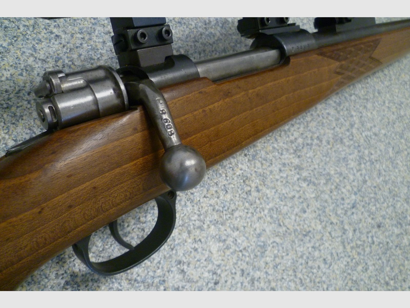 Carabine répétitrice Preduzece 44 8x57IS de chasse