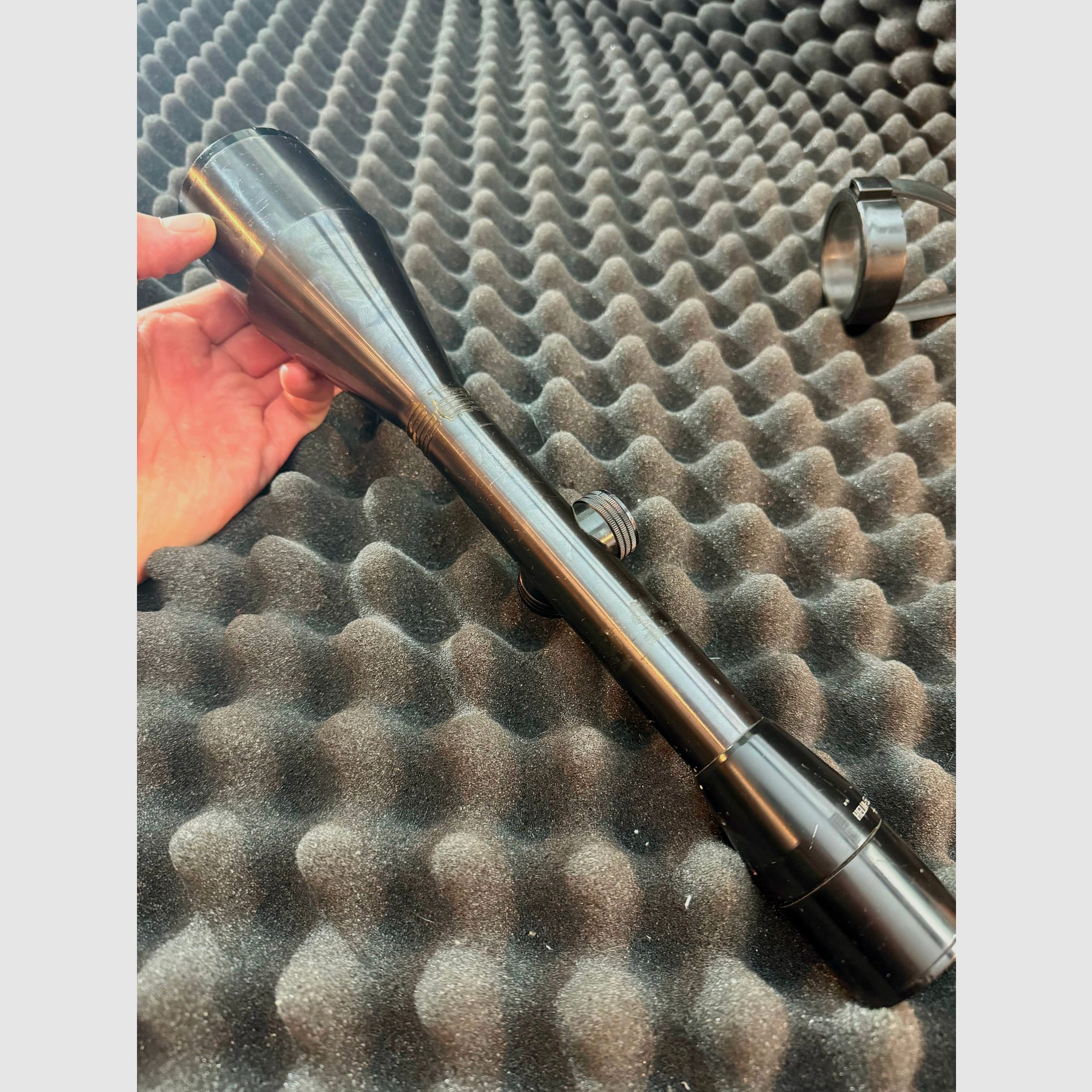 Kahles Helia Super S2 8x56, 25,4mm Stahltubus, Absehen 4