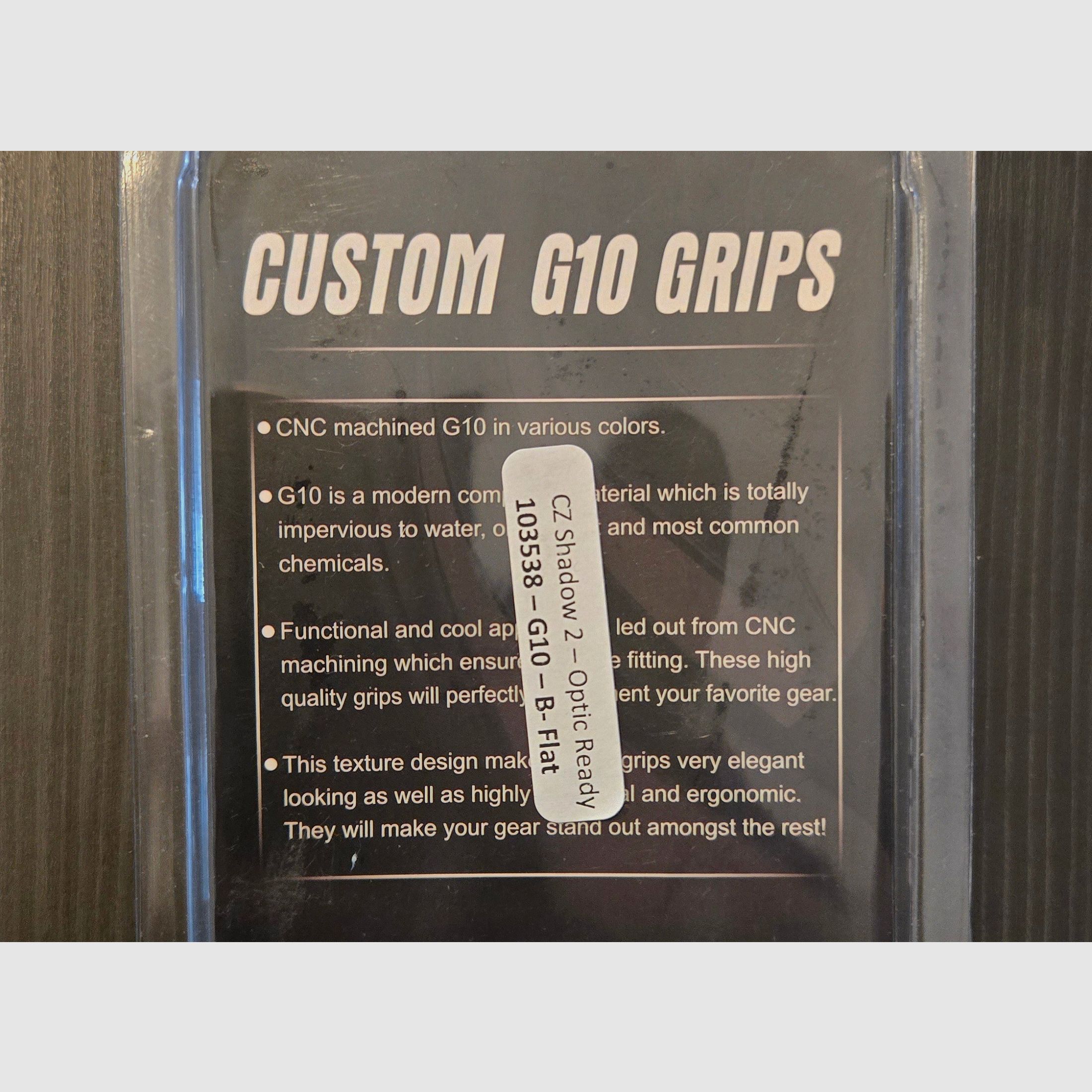 BC CZ Shadow 2 G10 impugnature piatte.