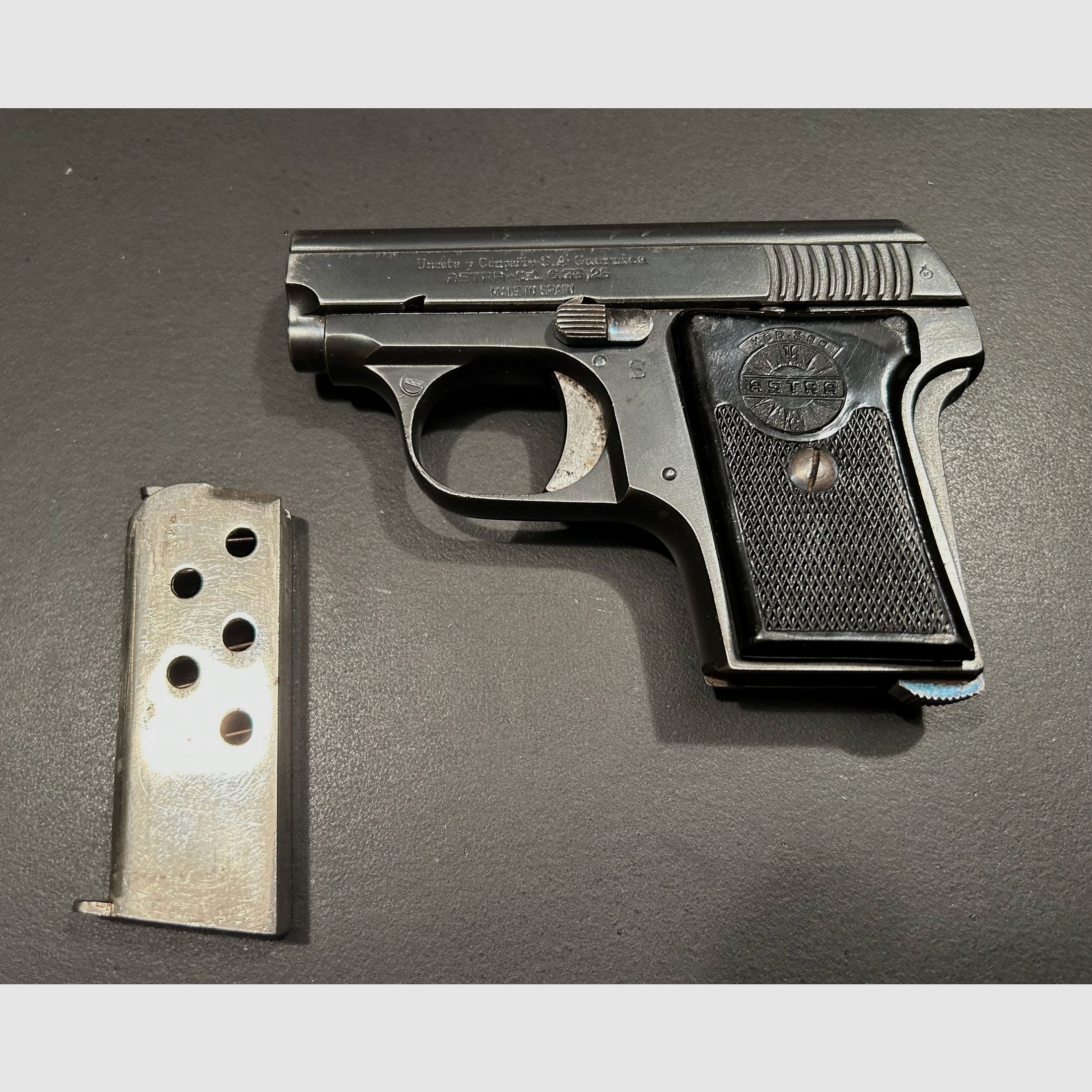 Pocket pistol Astra 6.35mm