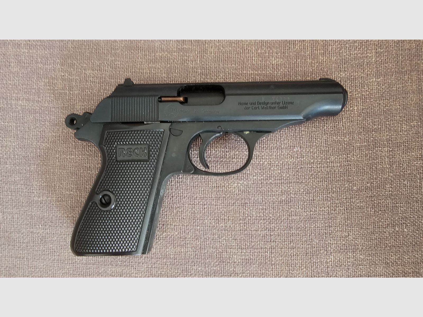 Schreckschusspistole RECK Modell PP Kal. 9mm PAK