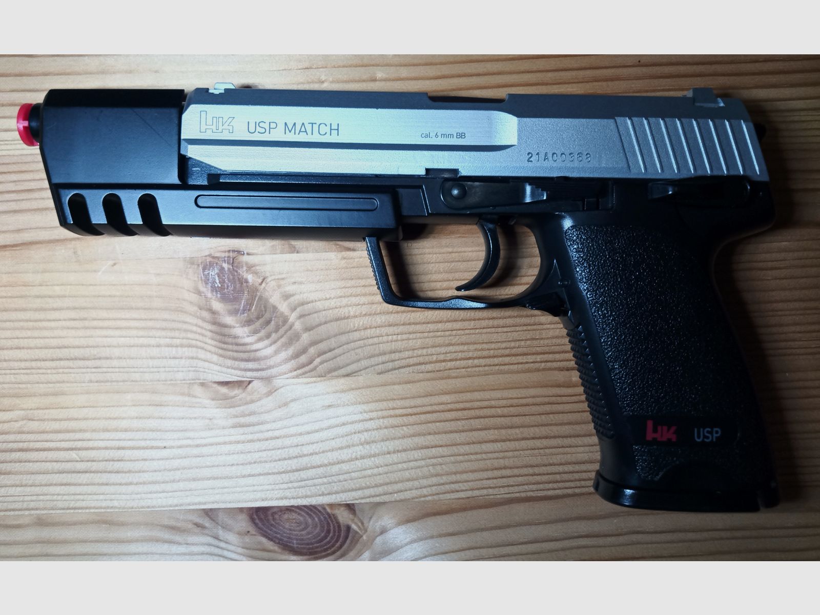 SAMMLUNG !  Umarex Airsoft  Pistolen Heckler & Koch USP / Walther P 99 - ab 14 !