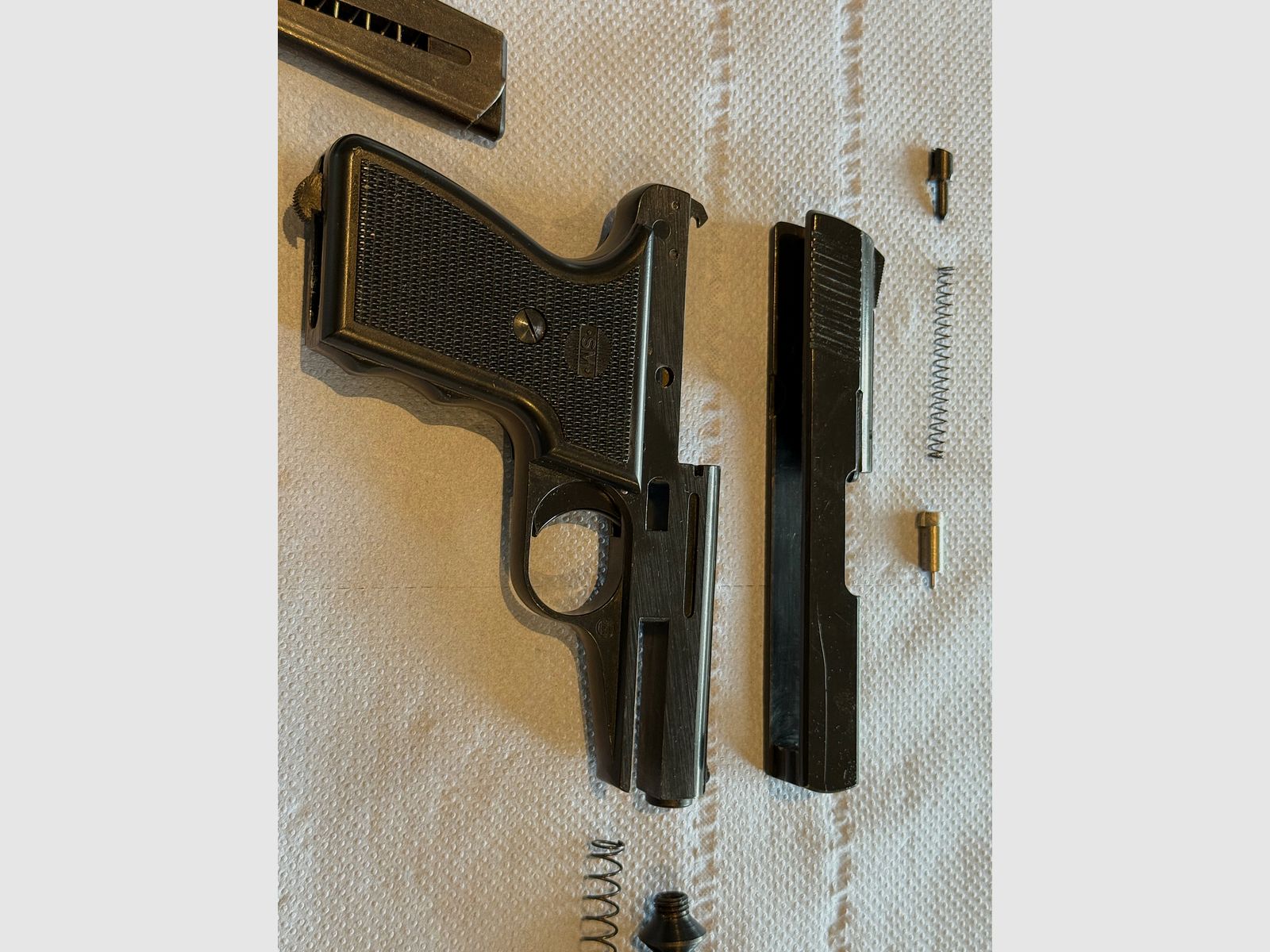 SM Rhöner SM 80 – Klassische Schreckschusspistole im Kaliber 8mm P.A.K. (PTB 267, Beschuss KC 1992)