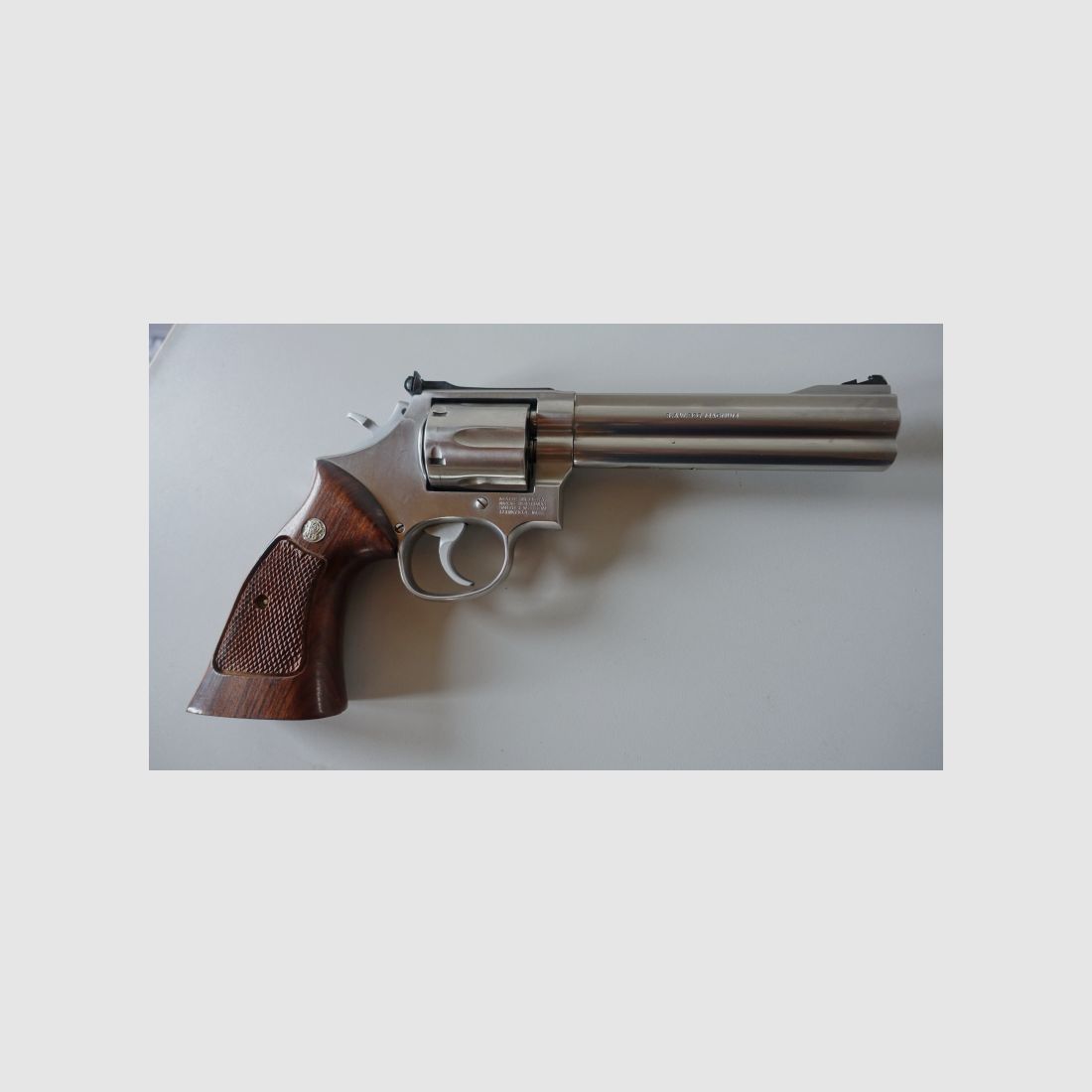 Sportrevolver Smith & Wesson 686-4