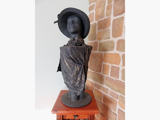 Große Skulptur Frauenbüste Grande Dame  Beauty Figur Vintage