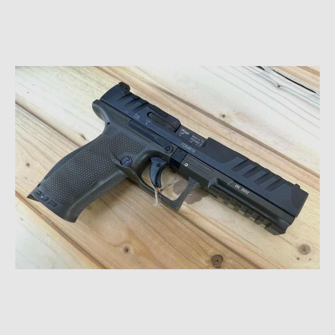 Demonstration weapon Carl WALTHER PDP 5" 9x19 18R OR in green 9mmLuger