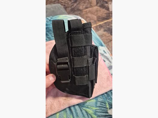 7 afschotbekers 2 zakmessen 1 holster