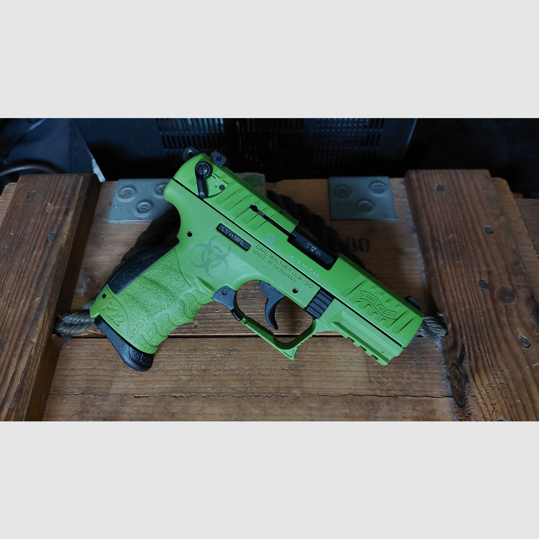 MODÈLE SPÉCIAL Walther P22Q "ZOMBSTER" (PTB 778) P 22 Q P22 glissière défectueuse