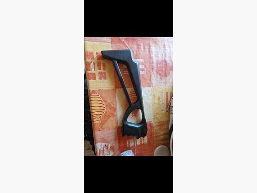 Schaft für Huben GK1 Carbine Conversion Schichtholz